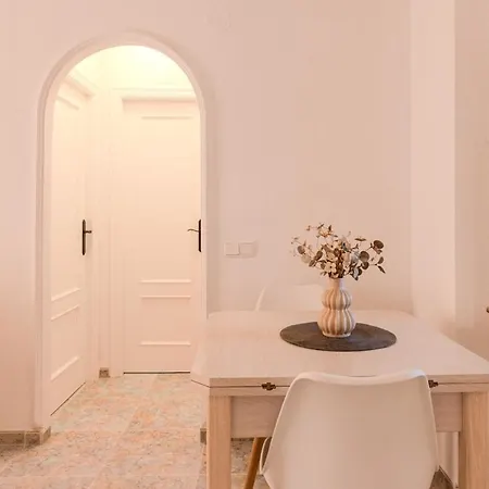Appartement Coastal Comfort With Pool & Parking Arenales del Sol